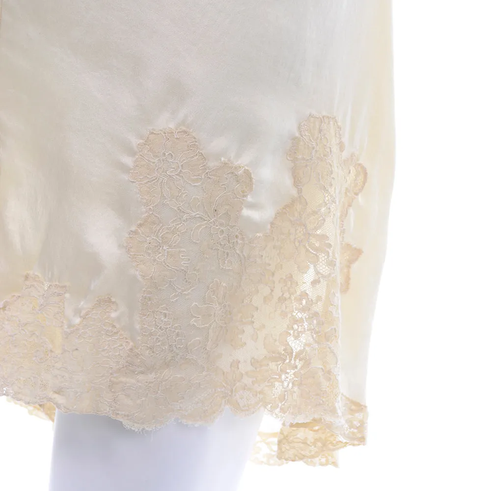 1930's Champagne Silk & Lace Vintage Tap Shorts