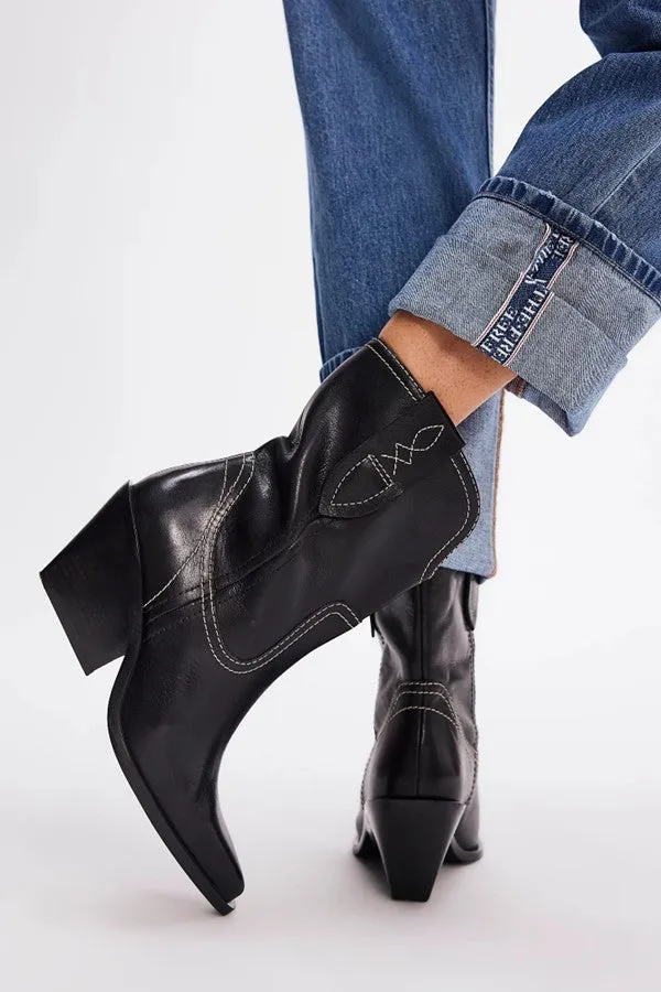 Pitchfork Pointed Toe Western Boots