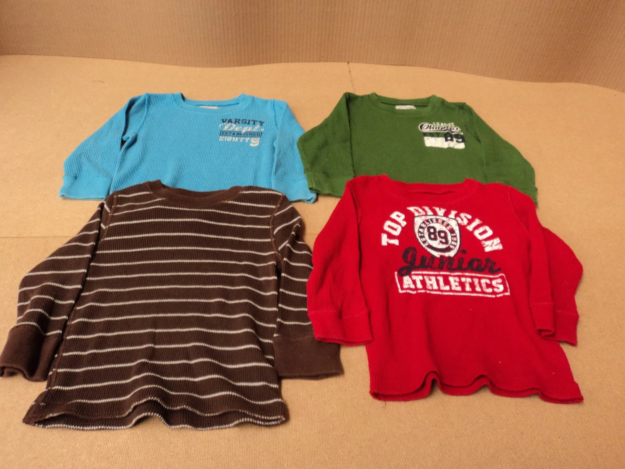 Place Shirts Lot of 4 Cotton 60% Polyester 40% Male Kids 3T Multi-Color Solid -- Used